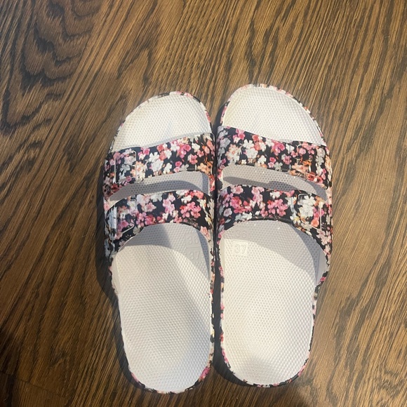 Freedom Moses slides - Picture 3 of 4